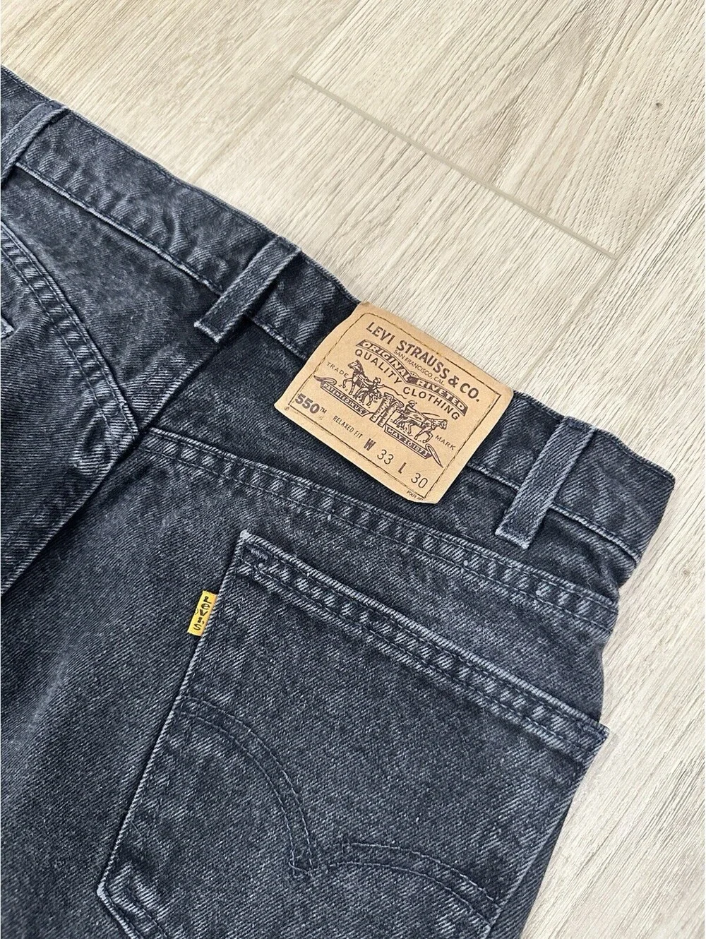 Levis 550 Orange Tab Jeans Mens 32x31 Black Relaxed Fit USA Made Denim
